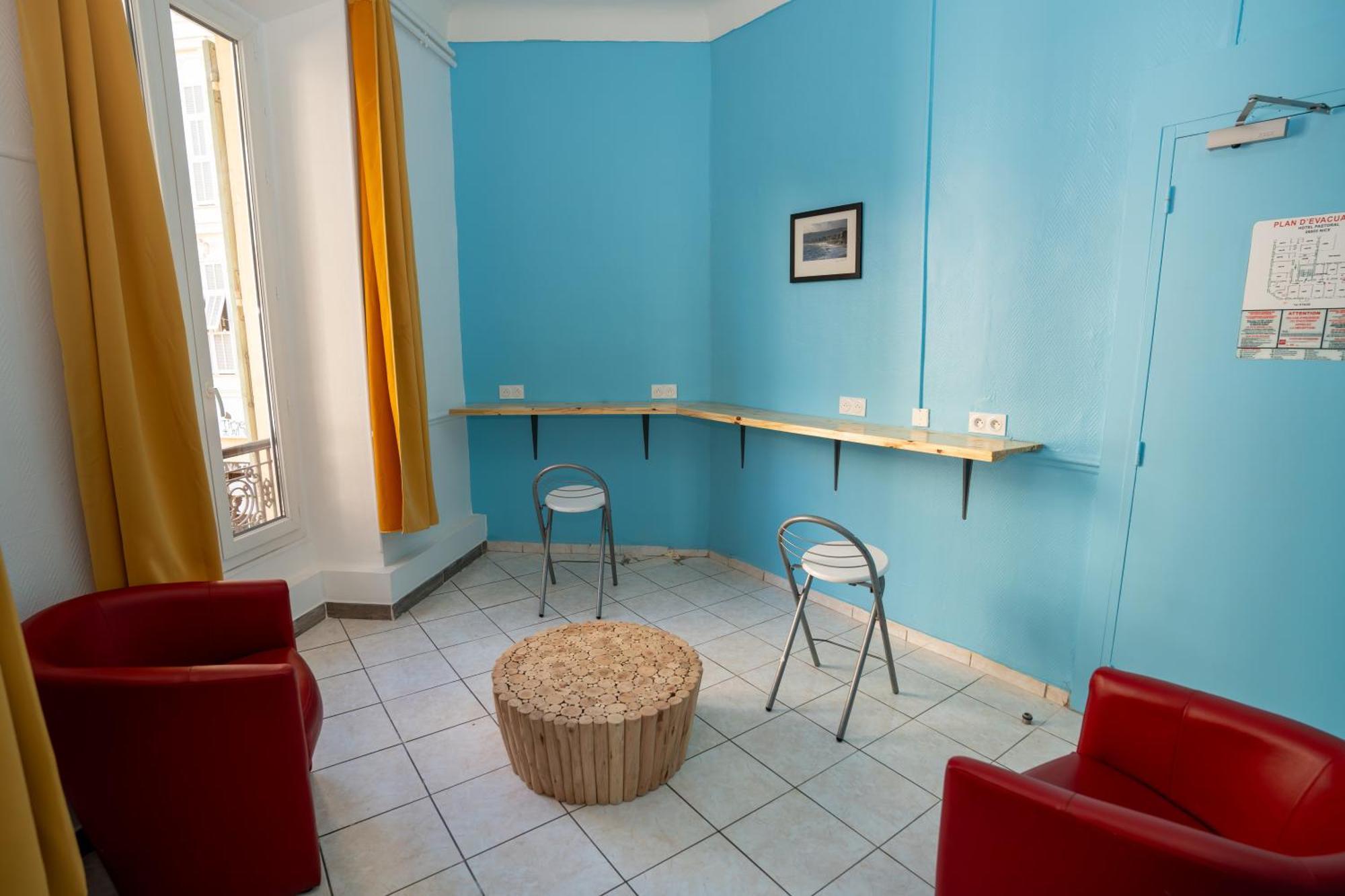 Hostel Le Pastoral *